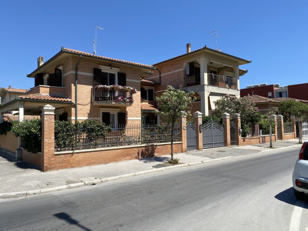 Villa Minou – VILLA NEXT TO THE BEACH Villa Minou – VILLA NEXT TO THE BEACH
