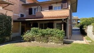 villa claudia esterno